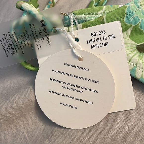 Kulani Kinis Tie Side Bottom - Picture 4 of 6